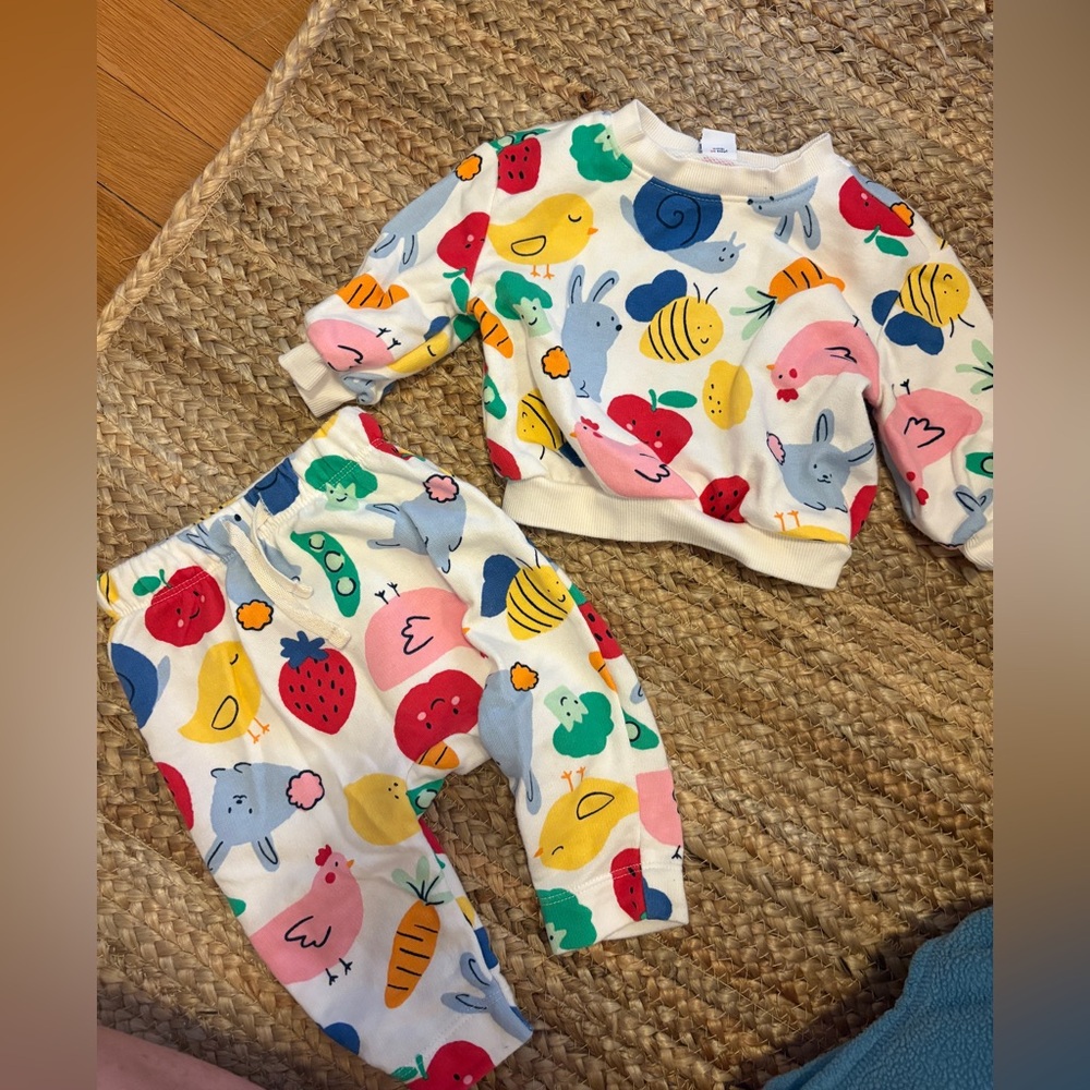 Baby sweat set